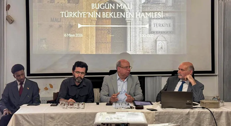 İstanbul'da "Dün Somali bugün Mali: Türkiye'nin beklenen hamlesi" paneli yapıldı