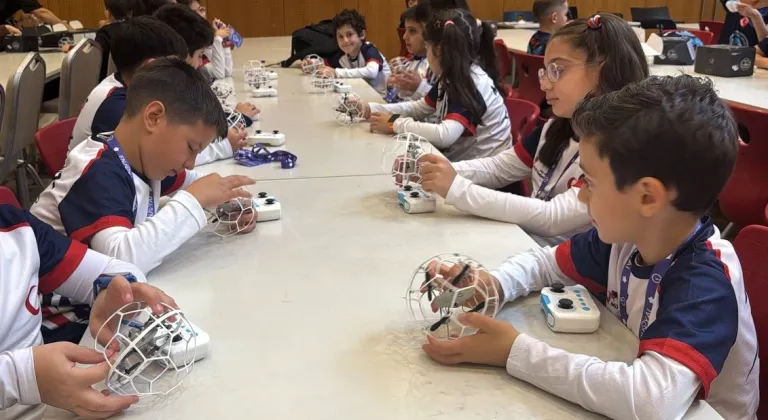 İstanbul'da "EnjoyAI Avrasya 2026 Uluslararası Robotik Yarışması" başladı
