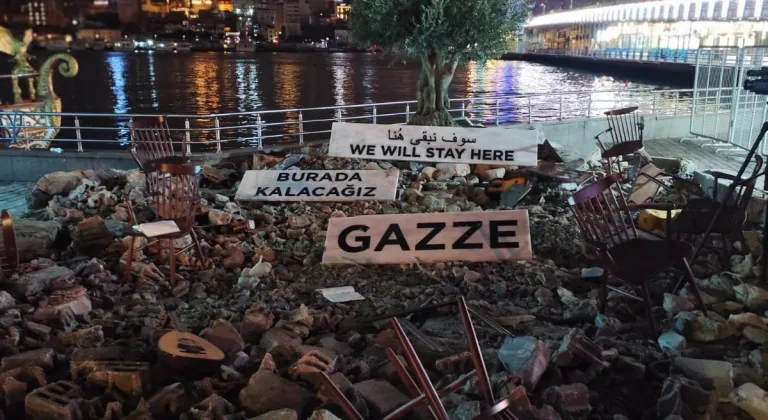 İstanbul'da "Kökler" enstalasyonu Gazze'nin kültürel direnişine dikkati çekti