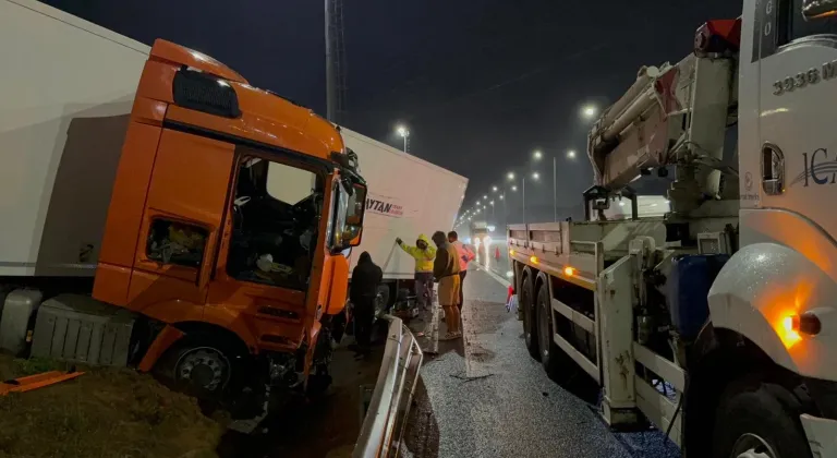 İstanbul'da sağanak nedeniyle kazalar meydana geldi