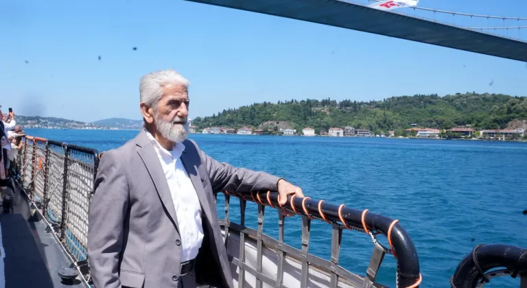 İstanbul'da şehit aileleri ve gaziler Boğaz turu etkinliğinde buluştu
