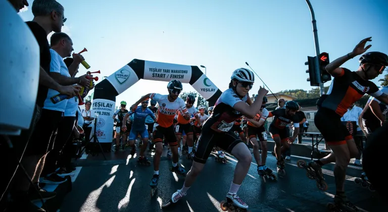 İstanbul'da Yeşilay Yarı Maratonu yapıldı