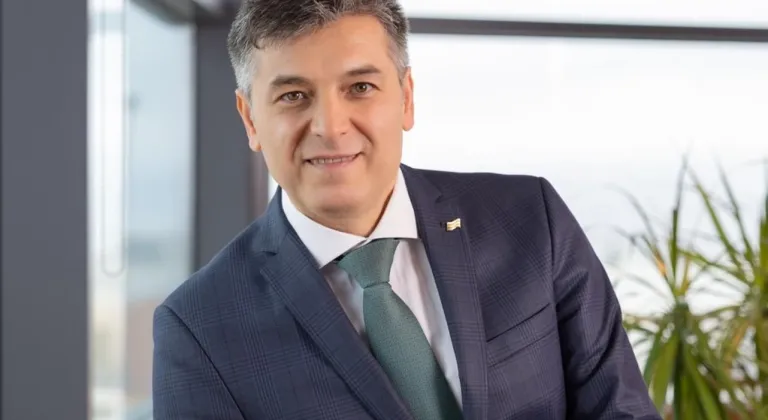 İstikbal yeni sezon koleksiyonlarını İstanbul Mobilya Fuarı'nda sergiliyor