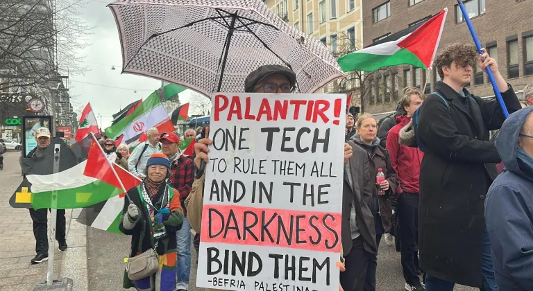 İsveç'te İsrail yüzlerce kişi tarafından protesto edildi
