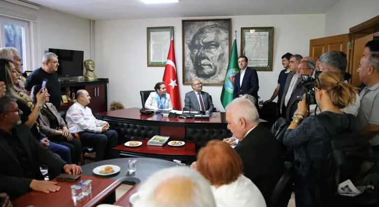 İYİ Parti Genel Başkan Yardımcıları Taş ve Ulusoy, Adana'da temaslarda bulundu