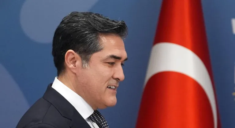 İYİ Parti Sözcüsü Kavuncu, Başkanlık Divanı gündemine ilişkin basın toplantısı düzenledi: