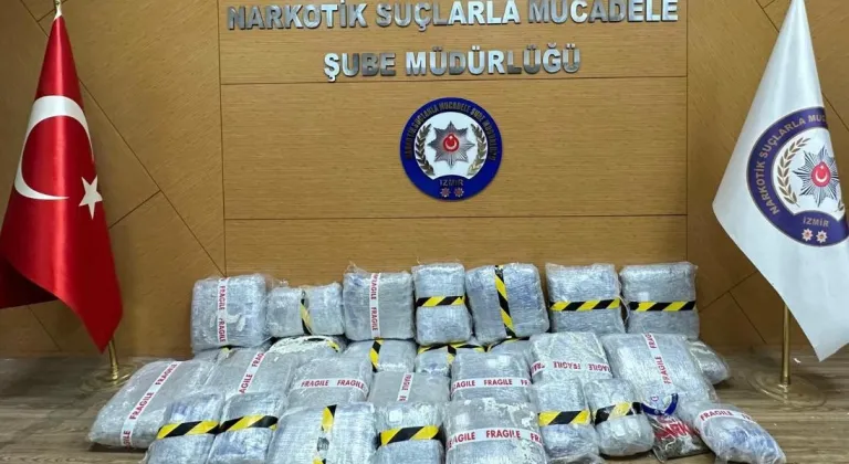 İzmir'de evinde 80 kilo 463 gram uyuşturucu bulunan şüpheli tutuklandı