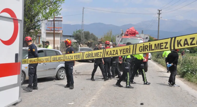 İzmir'de zincirleme trafik kazasında 1 kişi öldü, 3 kişi yaralandı