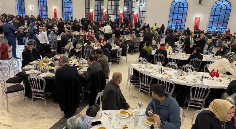 Kahramanmaraş ve Kilis'te ilk iftar şehit yakınları ve gazilerle yapıldı