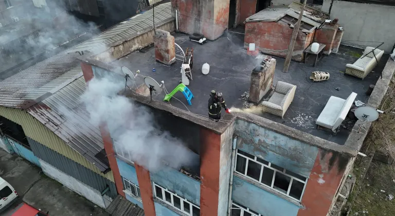 Karabük'te apartman dairesinde çıkan yangın söndürüldü