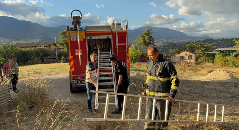 Karabük'te kuyuya düşen sahipsiz köpek kurtarıldı