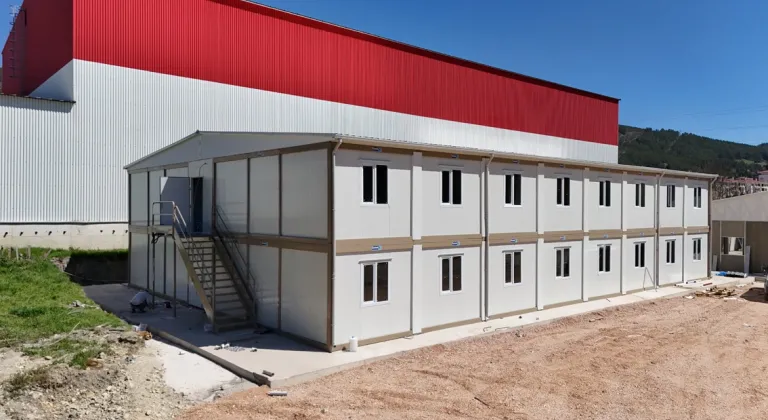 Karmod'dan fabrikalara konteyner işçi konaklama çözümü