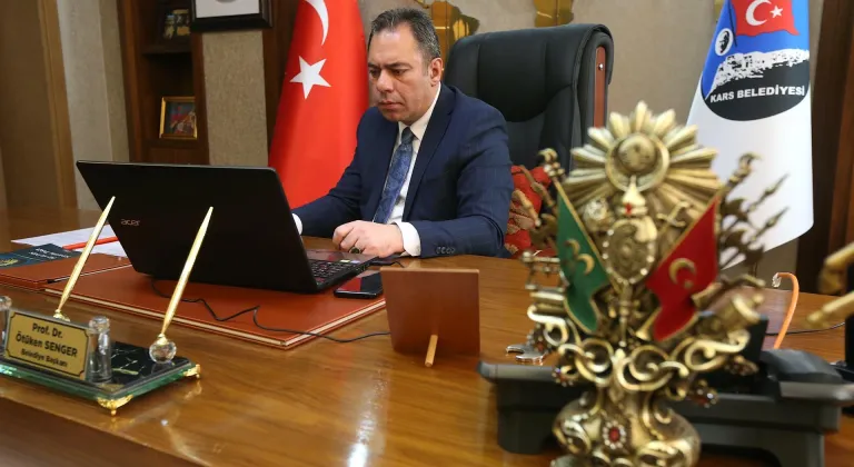 Kars Belediye Başkanı Senger, AA'nın "Yılın Kareleri" oylamasına katıldı