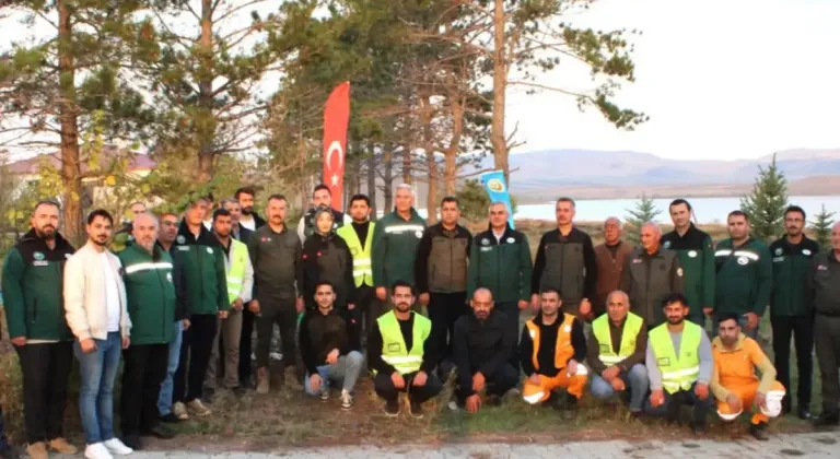 Kars'ta Arpaçay Barajı çevresine 7 bin 500 fidan dikildi