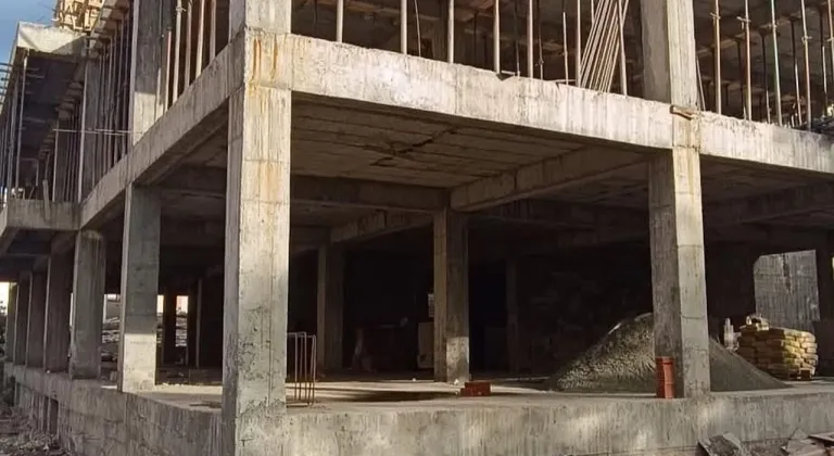 Kars’ta Kağızman Halk Kütüphanesi ve Susuz Hükümet Konağı inşaatları devam ediyor
