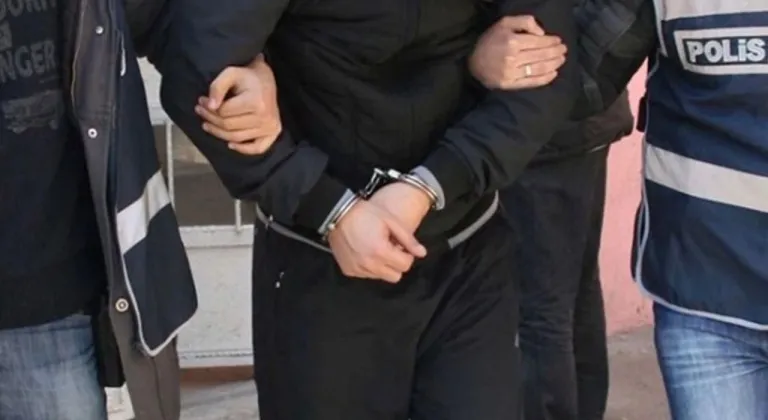 Kars'ta uyuşturucu soruşturmasında kamu görevlisi tutuklandı