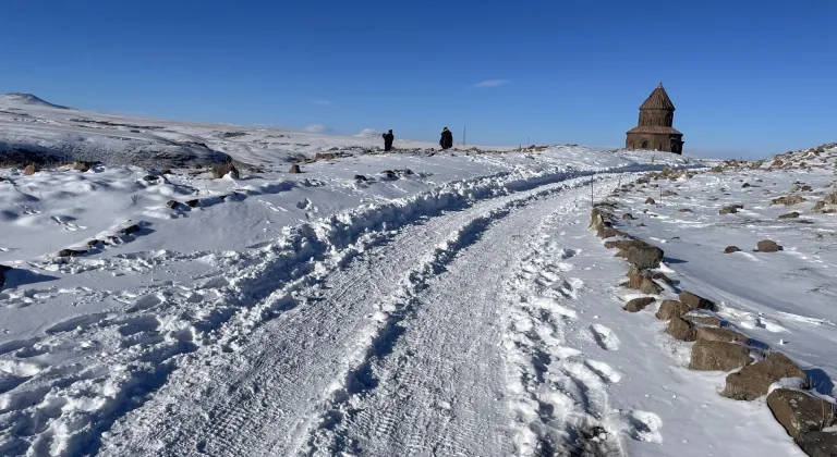 Kars'taki Ani Ören Yeri, beyaza büründü