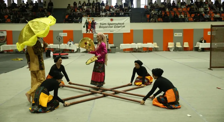 Kastamonu Üniversitesi'nde "20. Yıl Gençlik Festivali" düzenlendi