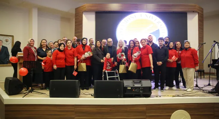 Kastamonu'da özel gereksinimli bireylerden oluşan koro konser verdi
