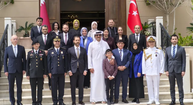 Katar Emiri, Türkiye’nin Doha Büyükelçiliğine taziye ziyaretinde bulundu