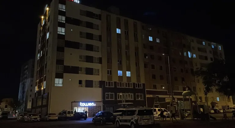 Kayseri'de rezidansta rahatsızlanan kişi öldü