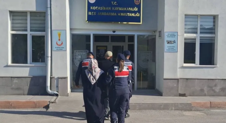 Kayseri'de terör örgütü DEAŞ operasyonunda 2 zanlı yakalandı