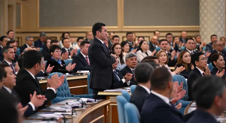 Kazakistan'da tek meclisli Kurultay'ın ilk oturumu düzenlendi
