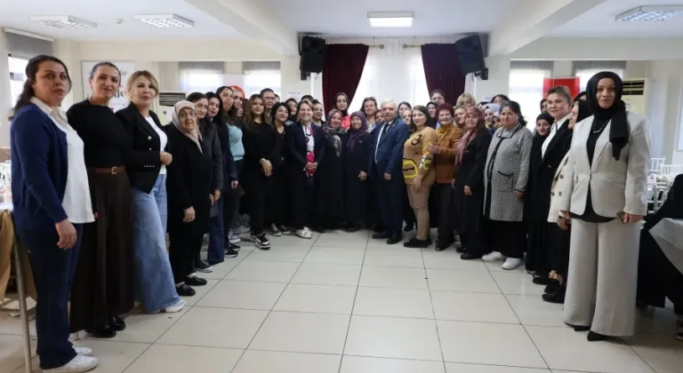Keçiören'de kadın ve aile üzerine söyleşi düzenlendi
