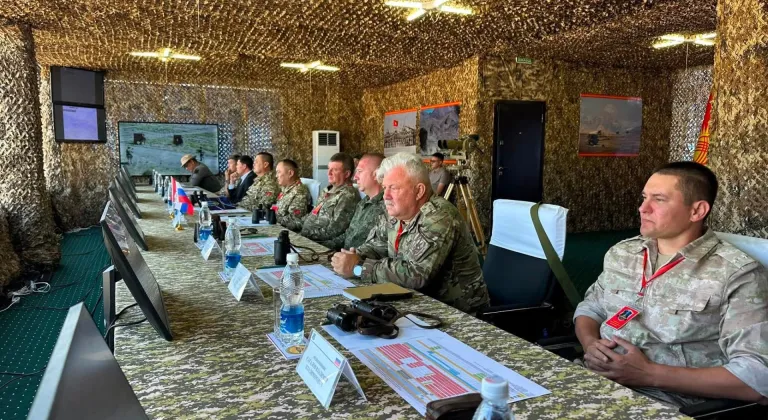 Kırgızistan ile Rusya'nın düzenlediği ortak askeri tatbikat sona erdi