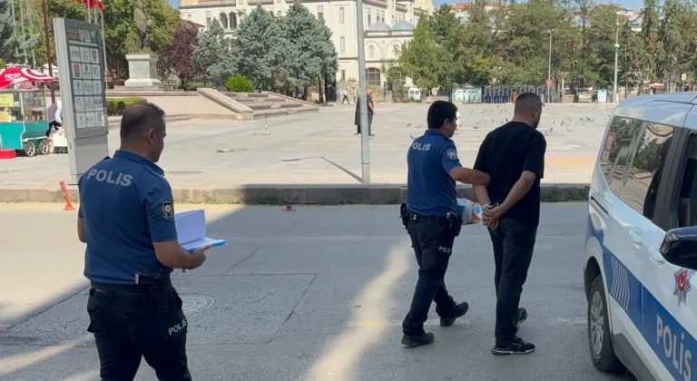 Kırıkkale'de tartıştığı kişiyi silahla yaralayan zanlı tutuklandı