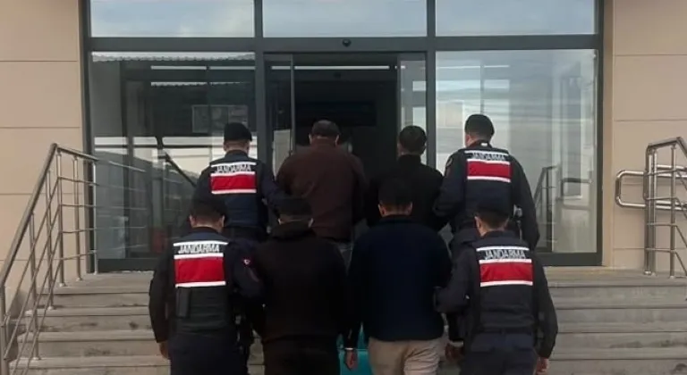 Kırıkkale'de uyuşturucu operasyonunda yakalanan 4 şüpheli tutuklandı