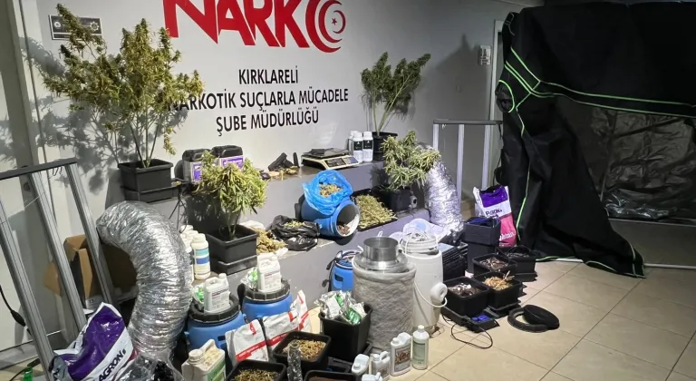 Kırklareli'nde evlerinde uyuşturucu bulunan 2 şüpheli tutuklandı