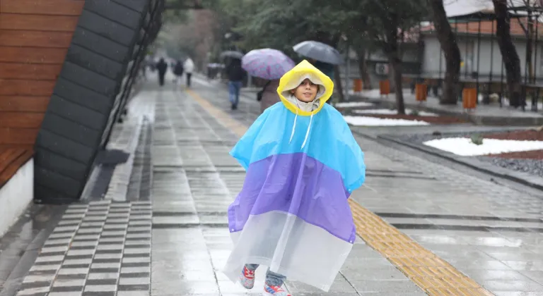 Kırklareli'nde sağanak etkili oluyor