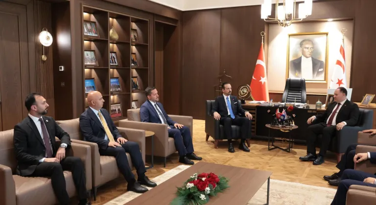 KKTC Cumhurbaşkanı Erhürman, AK Parti Genel Başkan Yardımcısı Zorlu'yu kabul etti