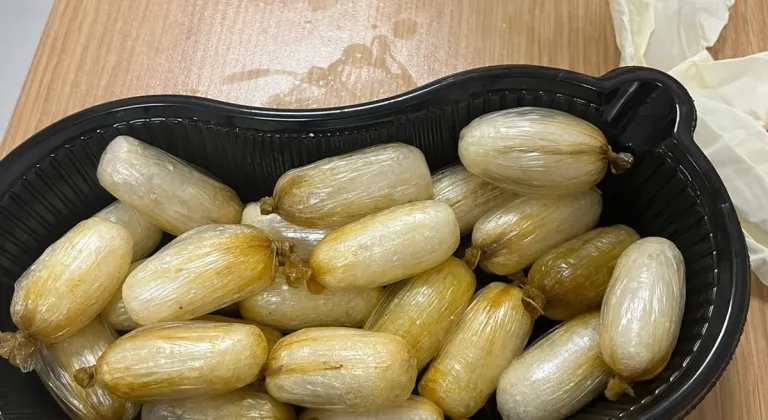 Konya'da midesinde uyuşturucu bulunan zanlı tutuklandı