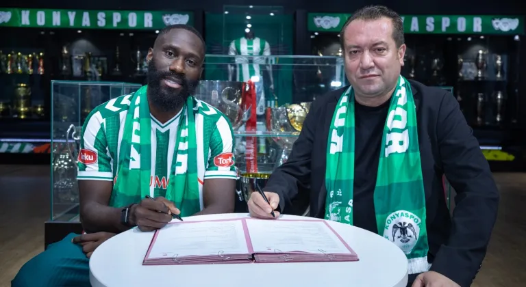 Konyaspor, Arthur Masuaku'yu transfer etti