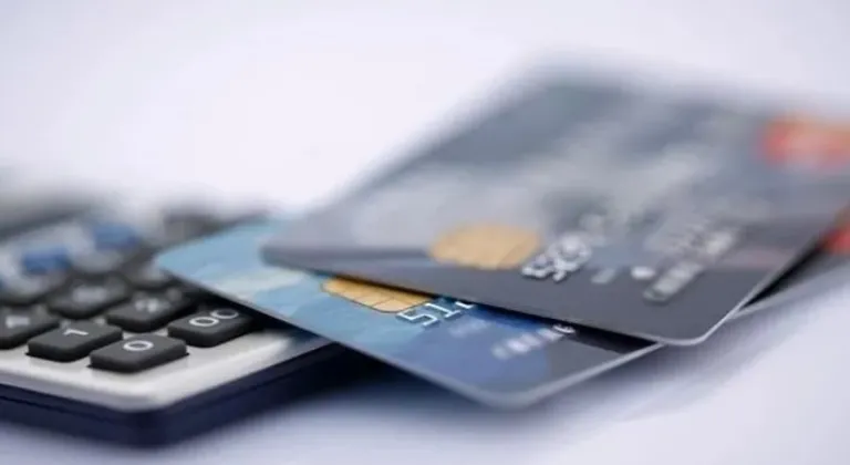 Kredi Kartı Kullananlara Müjde: Faizler Düştü!

