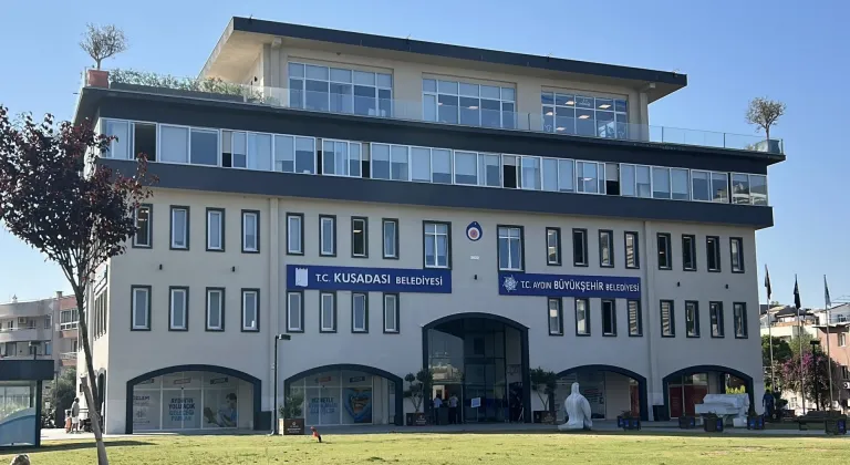 Kuşadası Belediyesi ile bağlantılı "rüşvet" ve "irtikap" soruşturmasında 15 şüpheli yakalandı