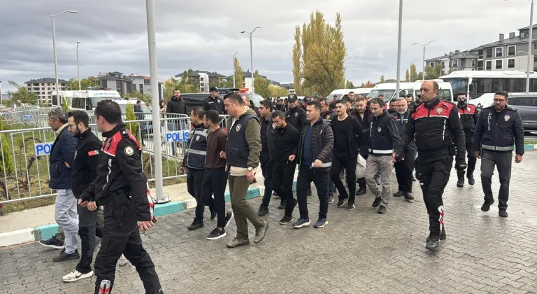 Kütahya merkezli yasa dışı bahis soruşturmasında 62 zanlı tutuklandı