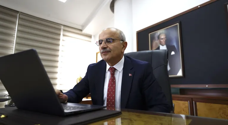 Malatya Büyükşehir Belediye Başkanı Er, AA'nın "Yılın Kareleri" oylamasına katıldı