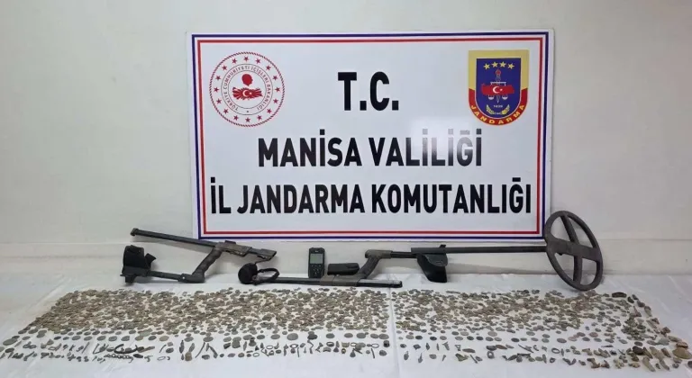 Manisa'da 2 bin 580 sikke ele geçirildi