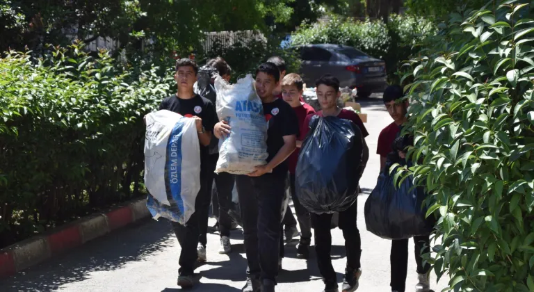 Manisa'da öğrencilerin projesiyle atık şişeler su kuyusuna dönüşecek