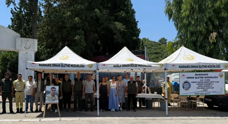 Marmaris'te orman şehitleri Hasdemir ve Akdemir anısına lokma dağıtıldı