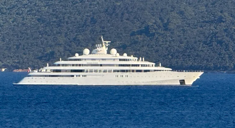 Mega yat "Golden Odyssey" Bodrum açıklarına demirledi