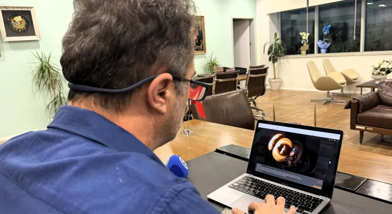 Mersin Şehir Hastanesi Başhekimi Prof. Dr. Ballı, AA'nın "Yılın Kareleri" oylamasına katıldı