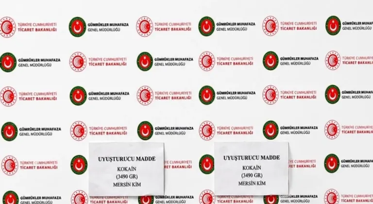 Mersin'de 3 kilo 490 gram kokain ve 122 kilo 300 gram esrar ele geçirildi