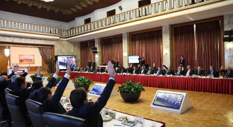 Milli Dayanışma, Kardeşlik ve Demokrasi Komisyonunun hazırladığı rapor, oy çokluğuyla kabul edildi