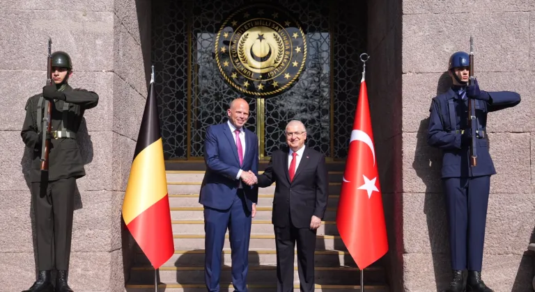 Milli Savunma Bakanı Güler, Belçikalı mevkidaşı Francken ile görüştü