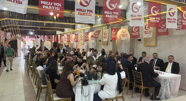 Milli Yol Partisi Genel Başkanı Çayır, Gaziantep'te partisinin il kongresine katıldı