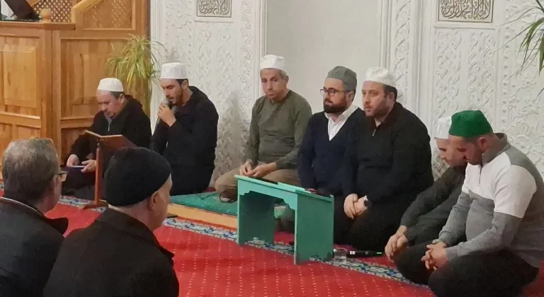 Müftülük Berat kandilinde mevlit programı düzenledi